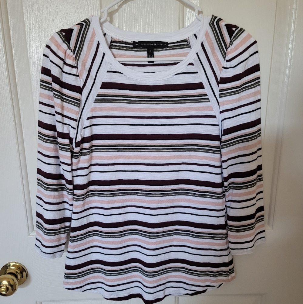 White House Black Market 3/4 Raglan Top